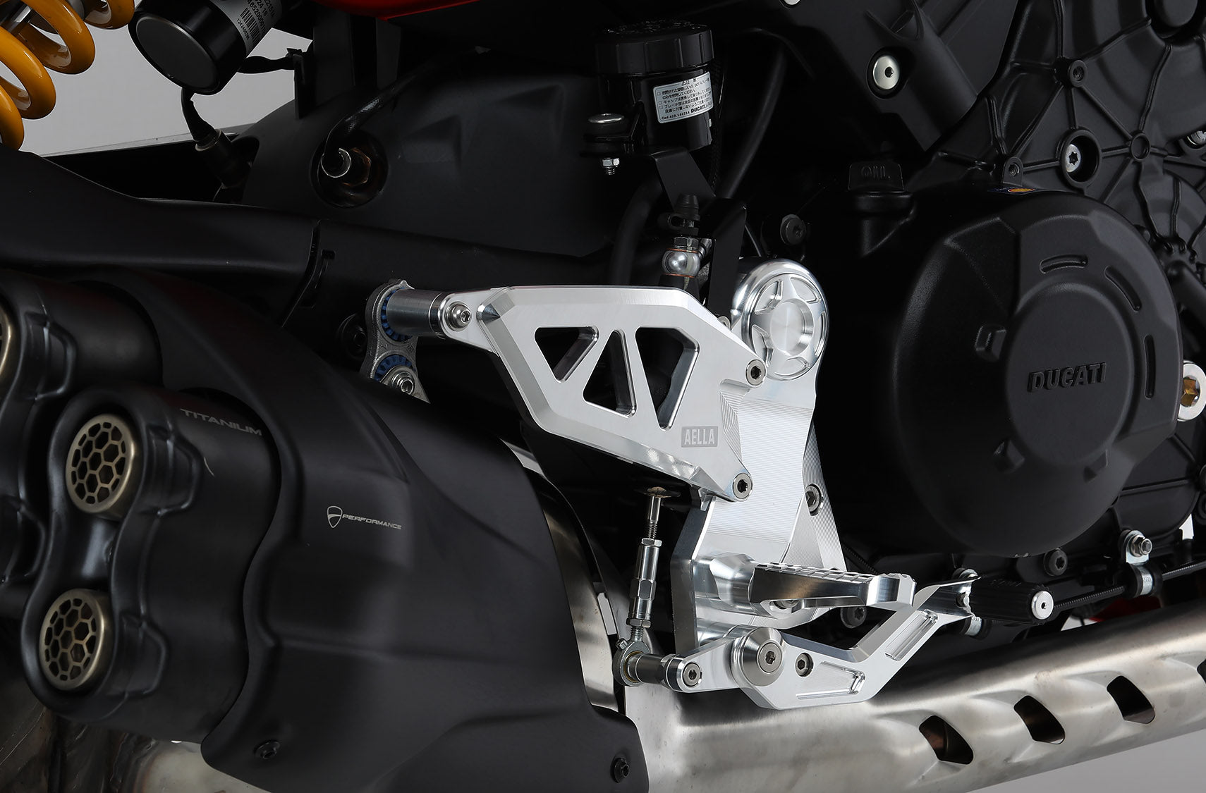 AELLA Rearsets for Ducati Diavel V4