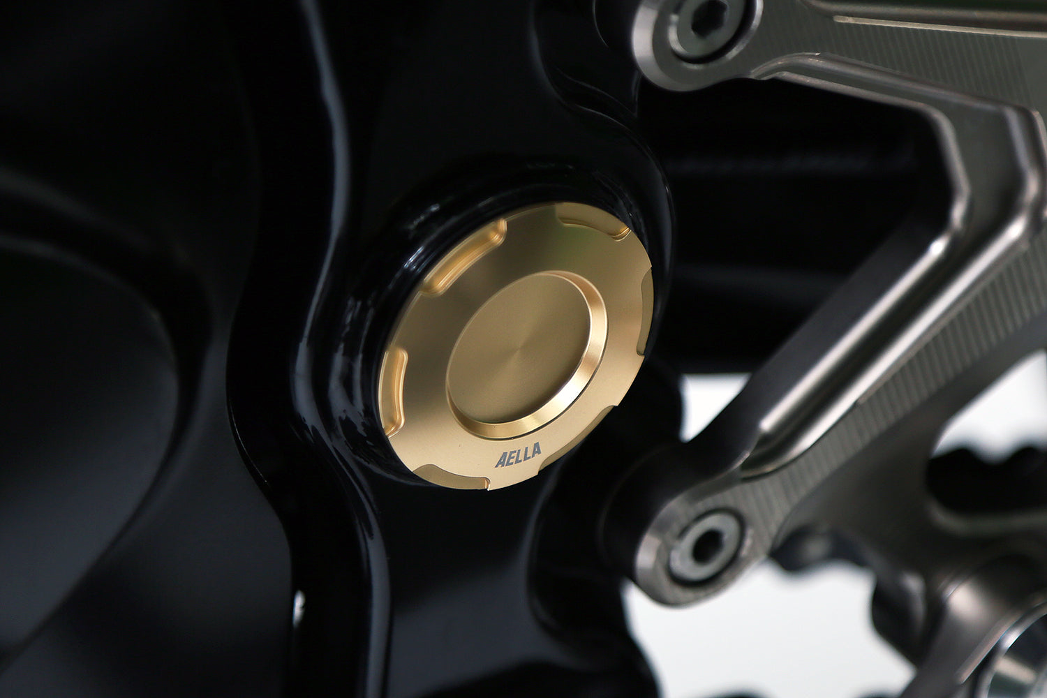 AELLA Frame Plug Kit for Kawasaki Z900RS