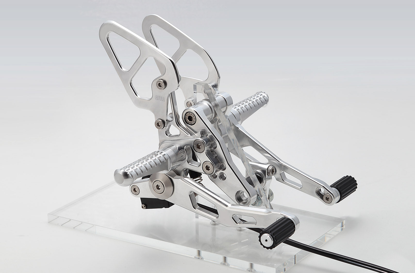 AELLA Rearsets for BMW R nineT