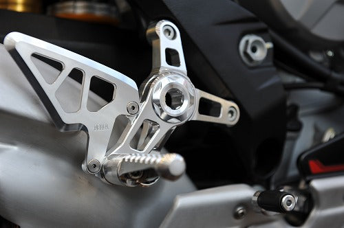 AELLA Rearsets for F3 and Brutale 3 Cylinders