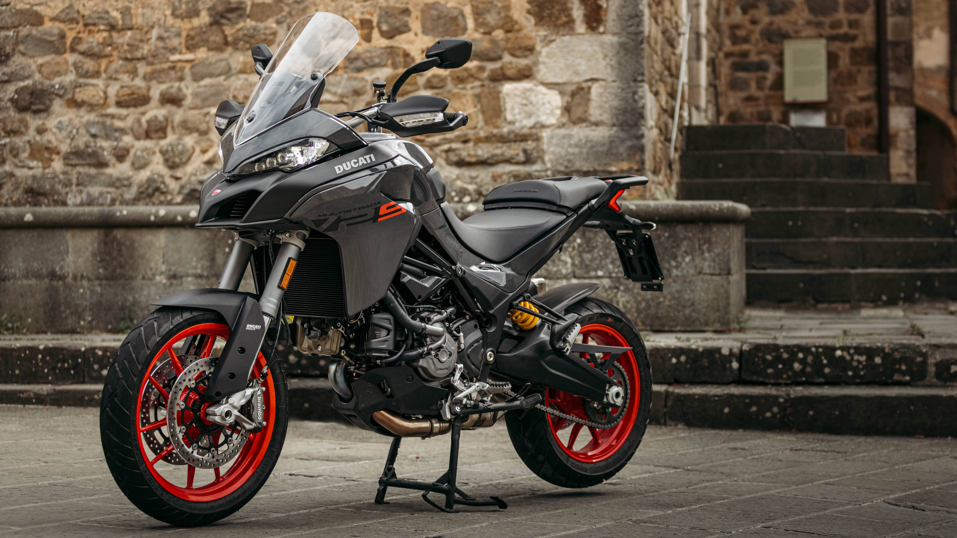 Ducati Multistrada V2