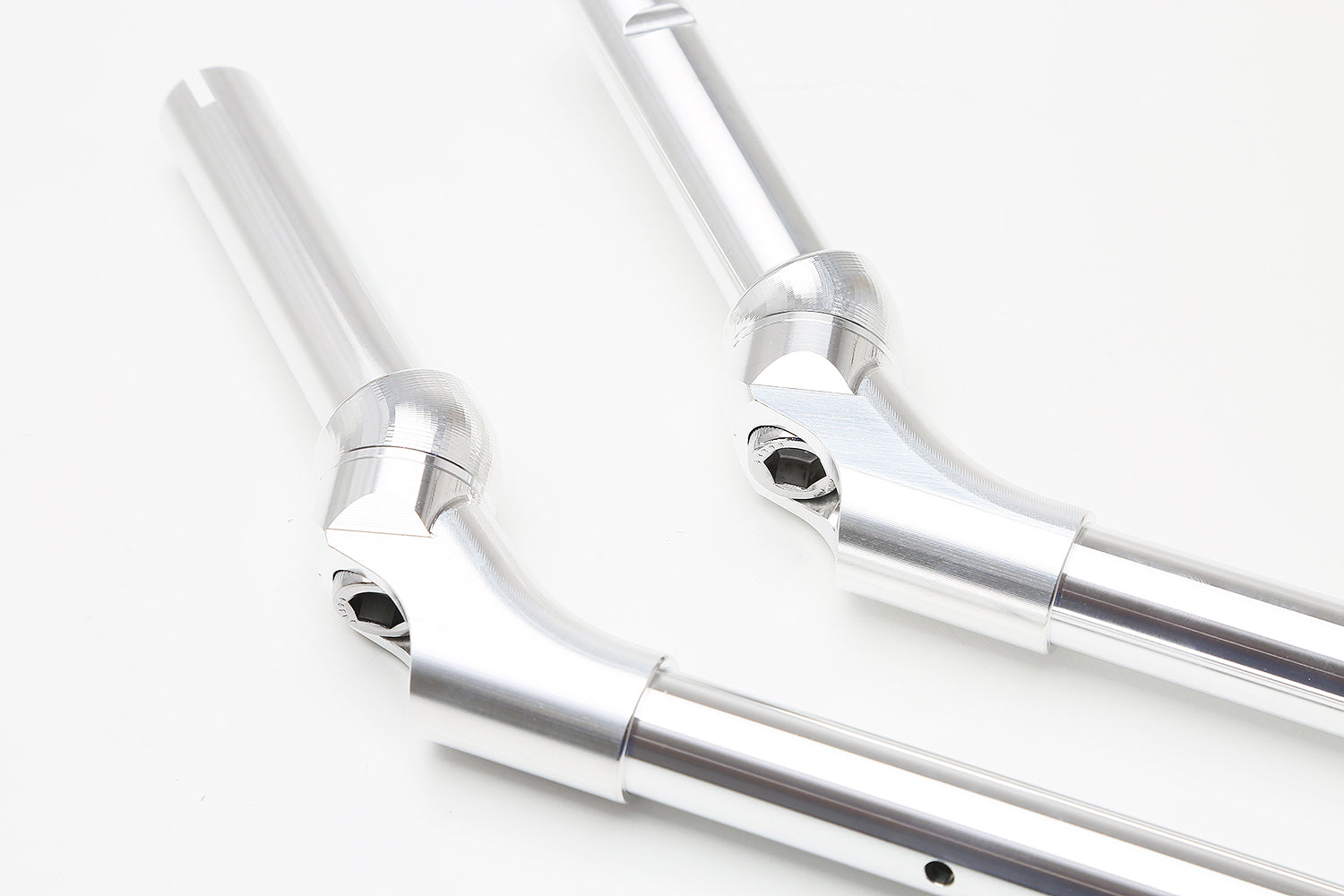 AELLA Adjustable Handlebars for Ducati Diavel V4