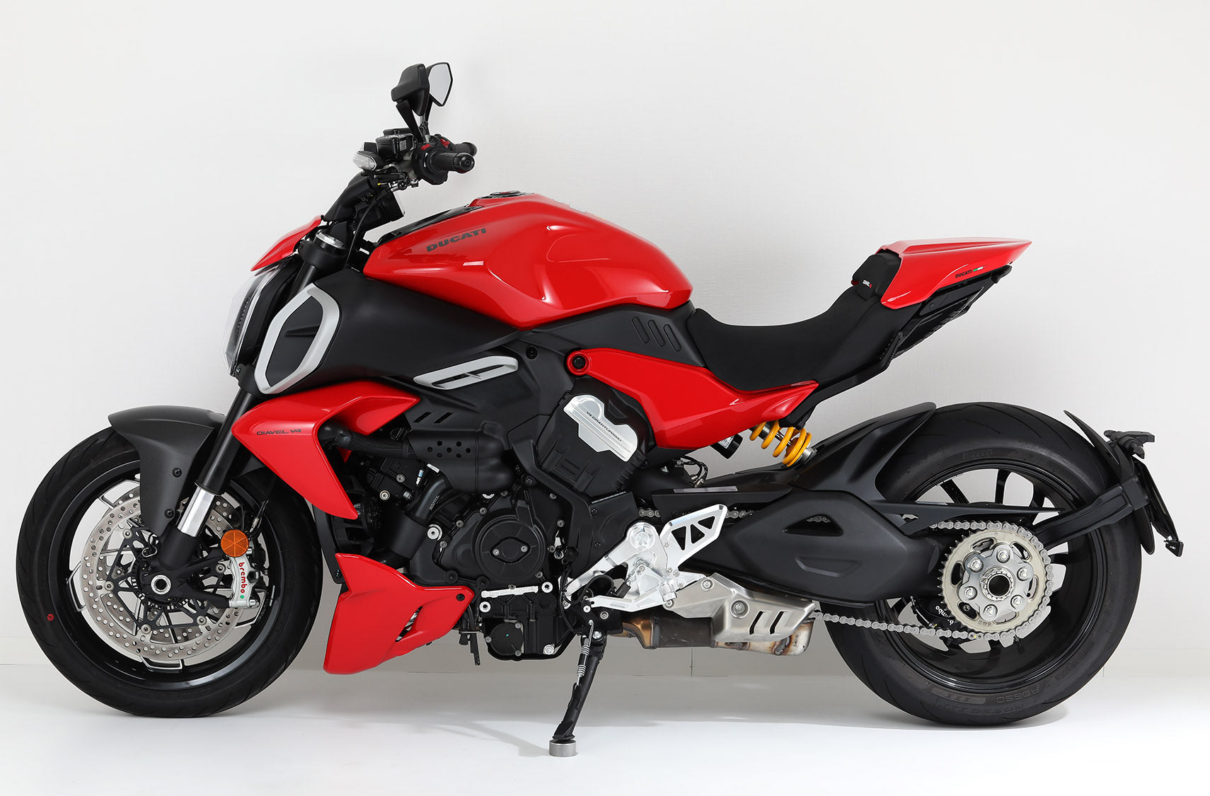 AELLA Rearsets for Ducati Diavel V4
