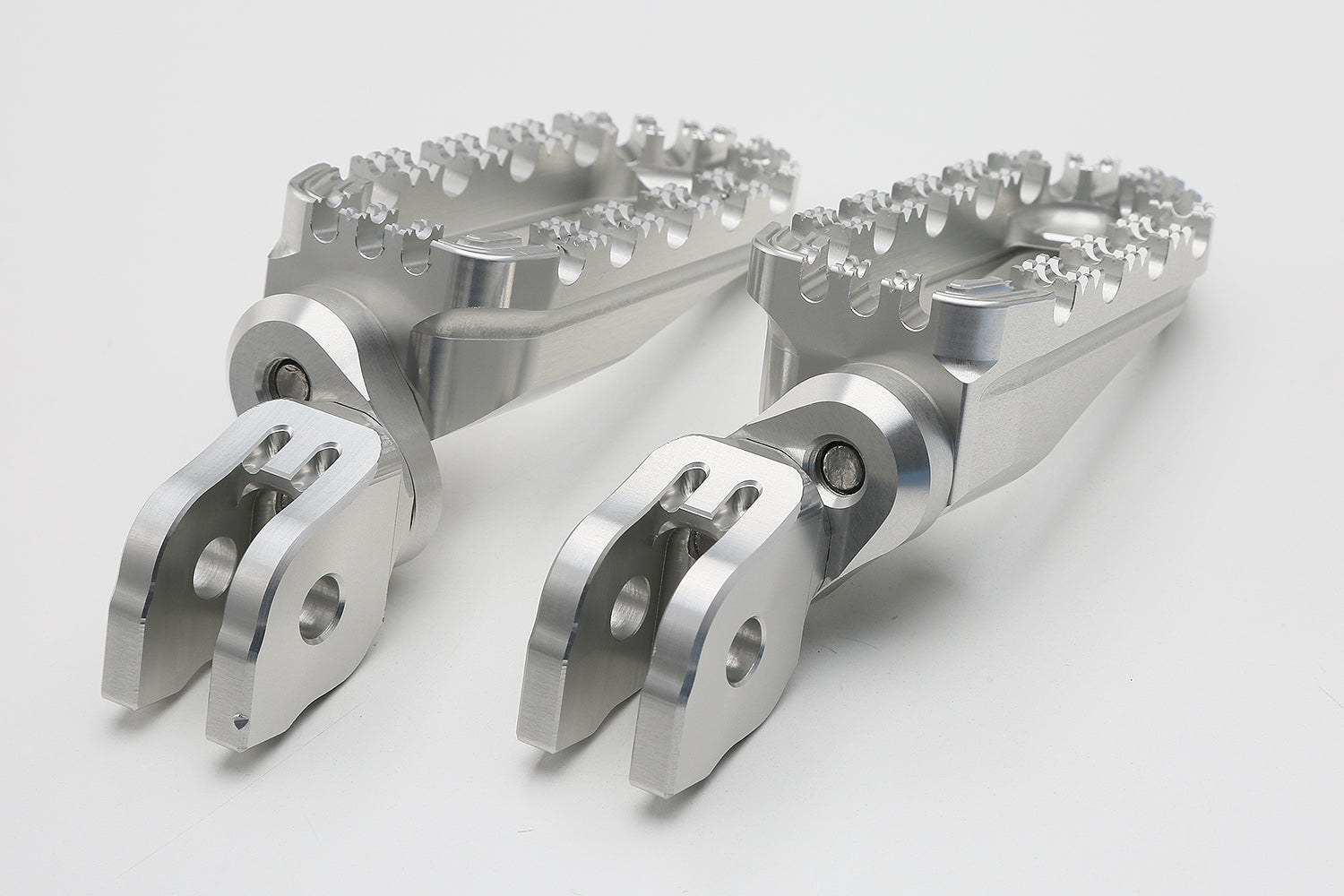 AELLA Adjustable Footpegs Kit for Ducati Multistrada V4