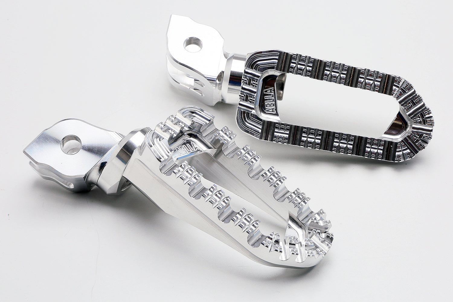 AELLA Adjustable Footpegs Kit for Ducati Multistrada V4