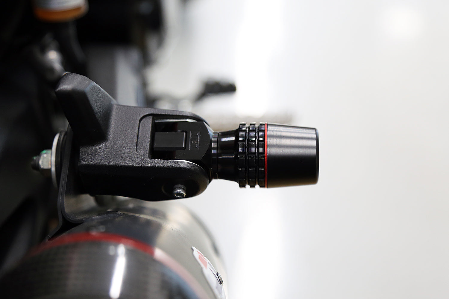 AELLA Frame Sliders / Passenger Footpegs for Ducati Panigale V2 MY25+, Scrambler Next Gen and Supersport 950 / 939