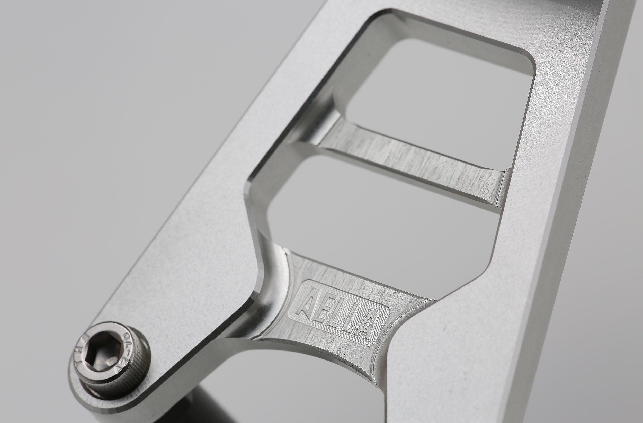 AELLA Phone / GPS Mount for Ducati SuperSport 950 / 939