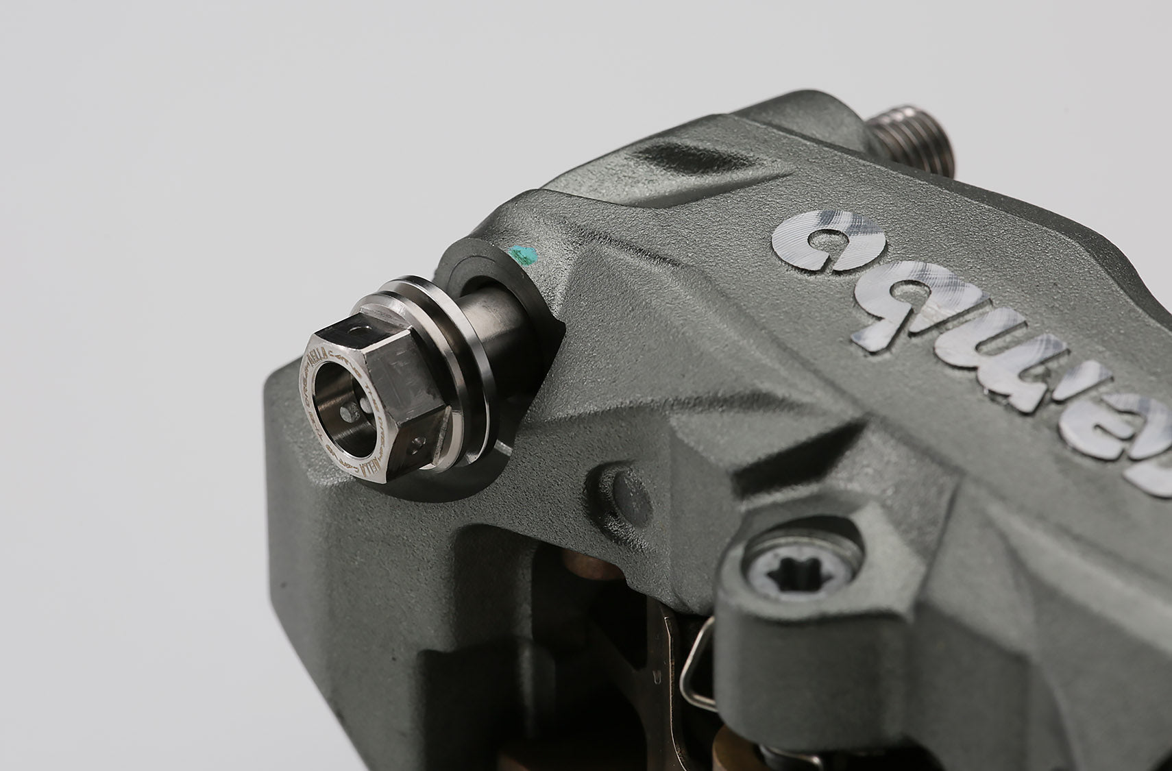 AELLA Titanium Washers for Brembo Radial Mount Calipers