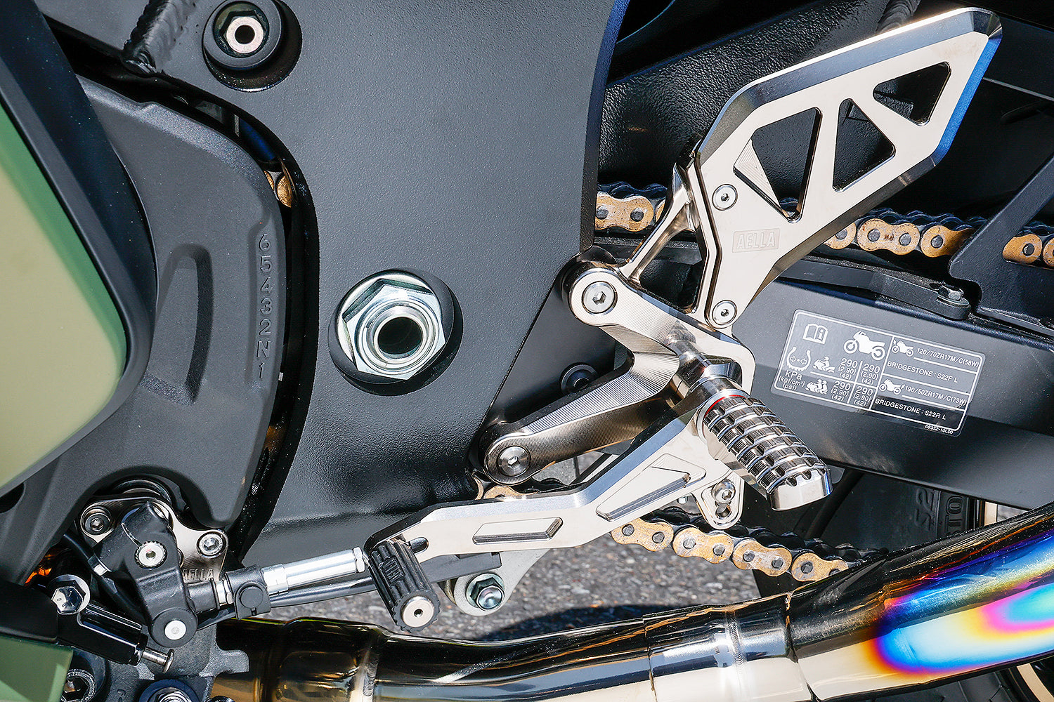 AELLA Rearsets for Suzuki Hayabusa