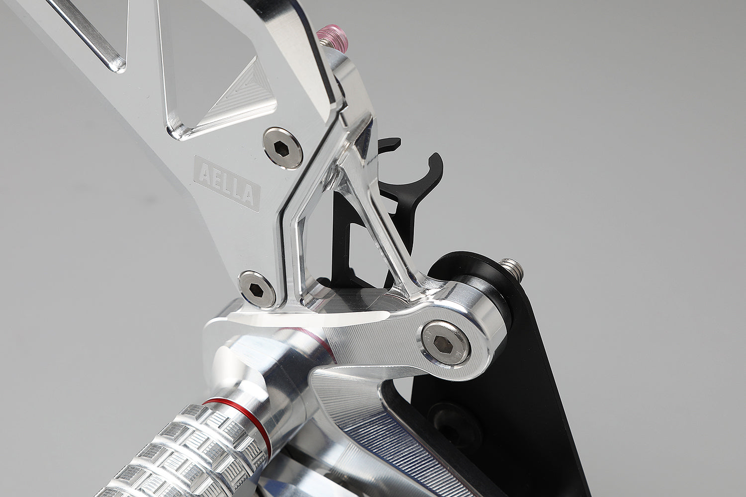 AELLA Rearsets for Suzuki Hayabusa