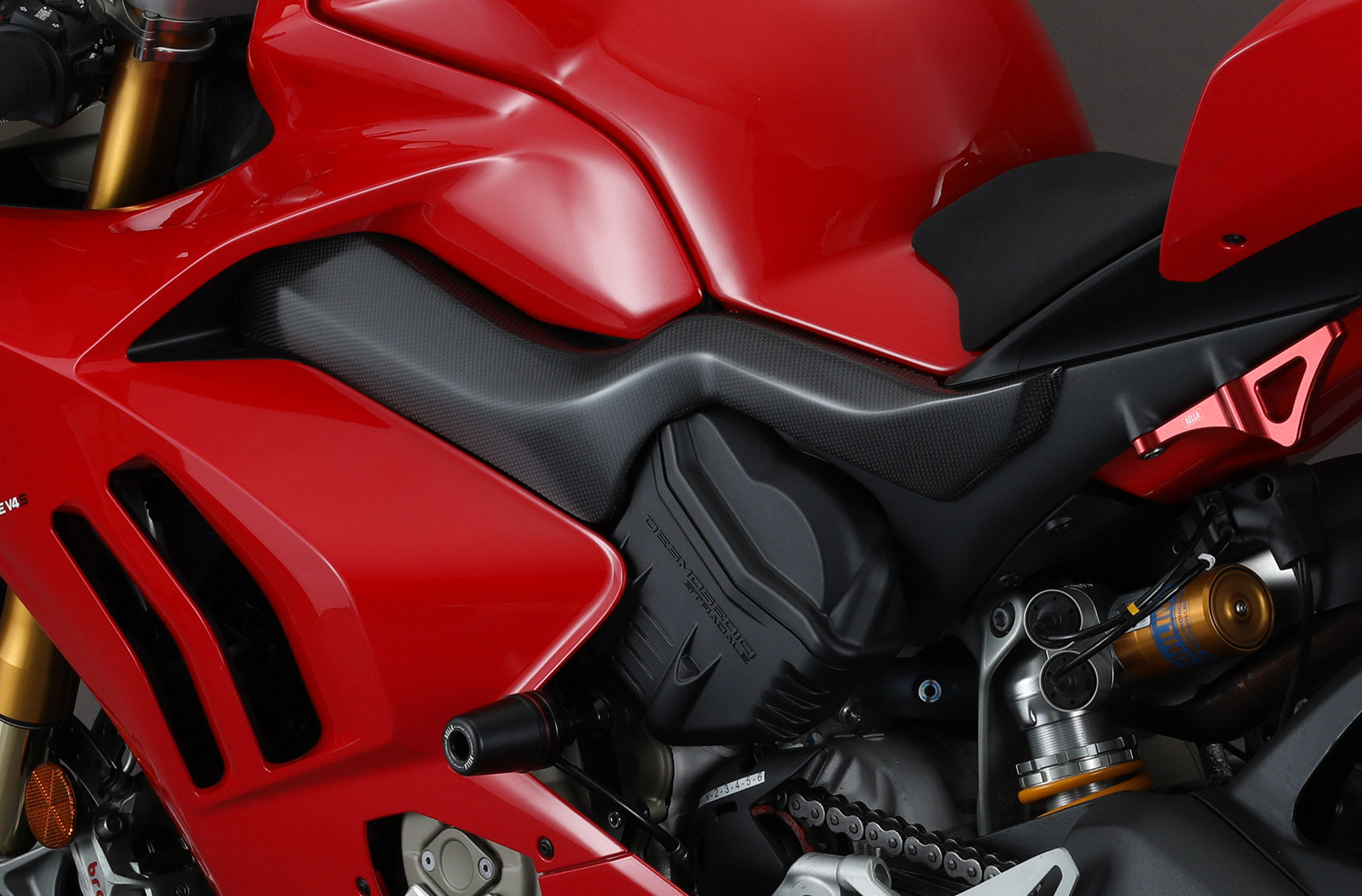 AELLA Carbon Frame Cover for Ducati Panigale V4R / V4 (20-)