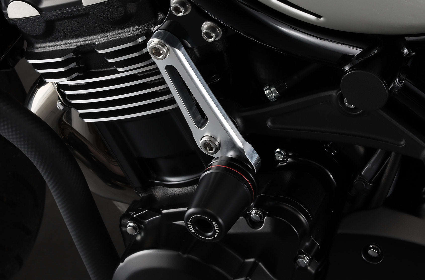 AELLA Frame Sliders for Kawasaki Z900RS