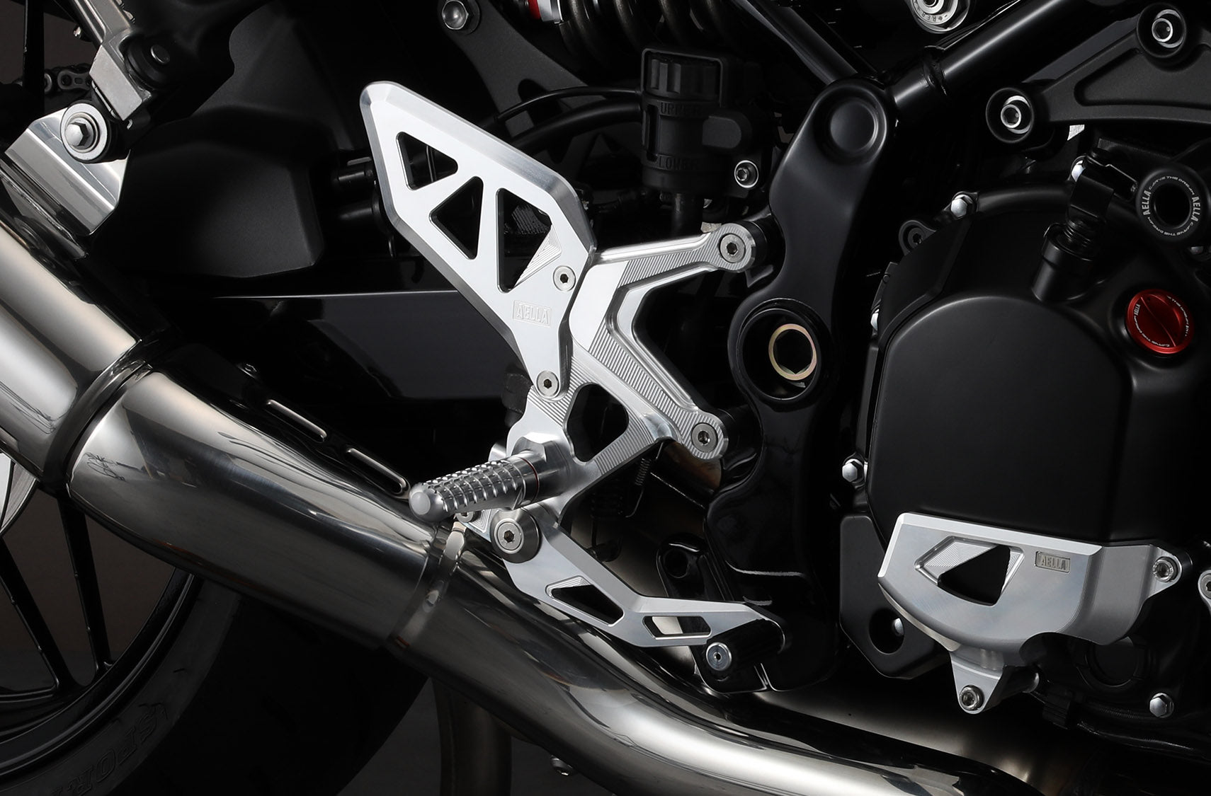 AELLA Rearsets for Kawasaki Z900RS
