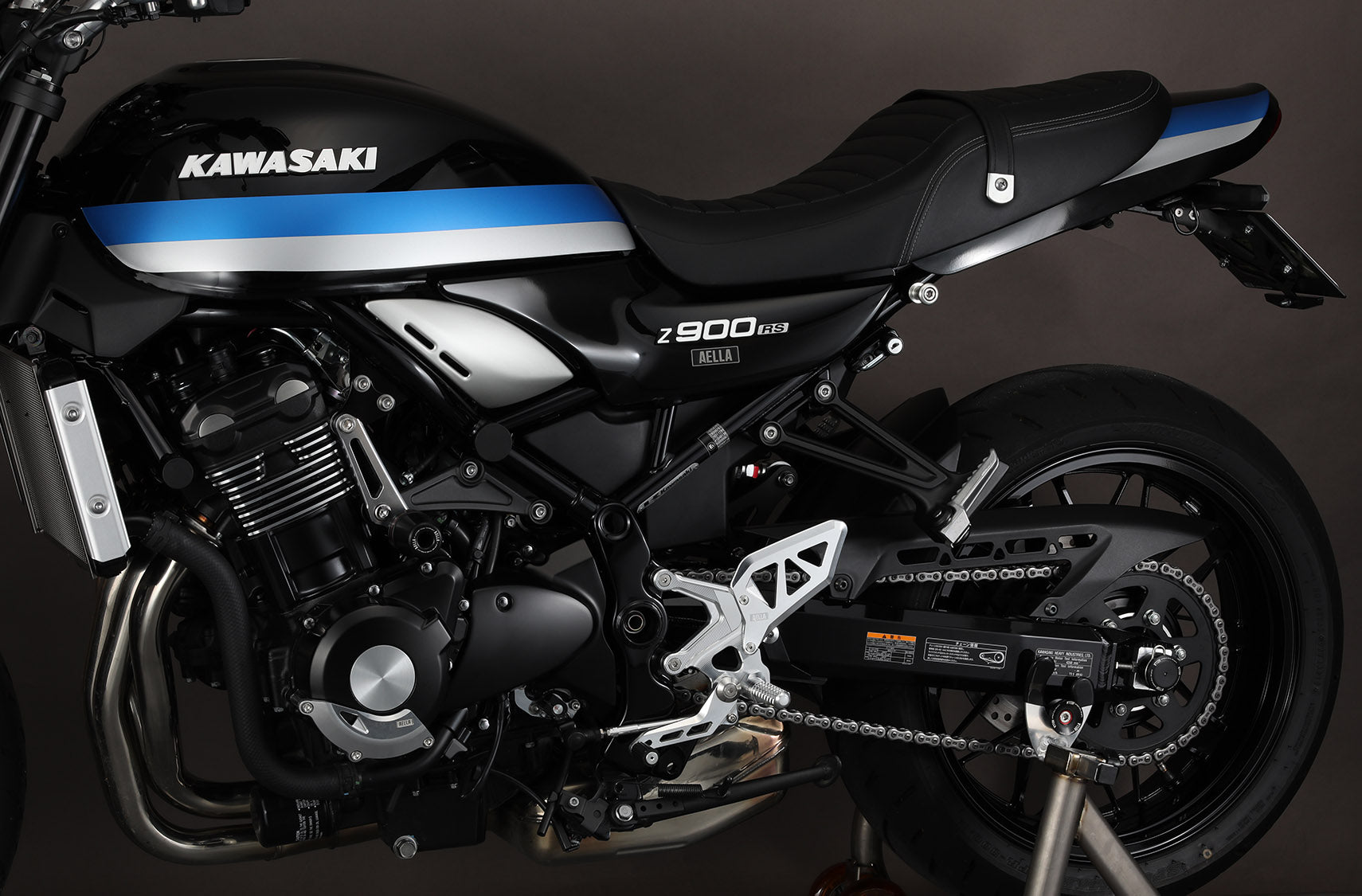 AELLA Rearsets for Kawasaki Z900RS